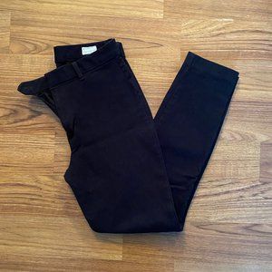 GAP Black High Rise Signature Skinny Ankle - Size: 4